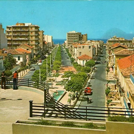 Theano'S Cozy & Quiet Lux Central Flat - Wifi & Full Amenities Patras Exterior foto