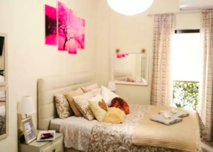 Theano\'S Cozy & Quiet Lux Central Flat - Wifi & Full Amenities
