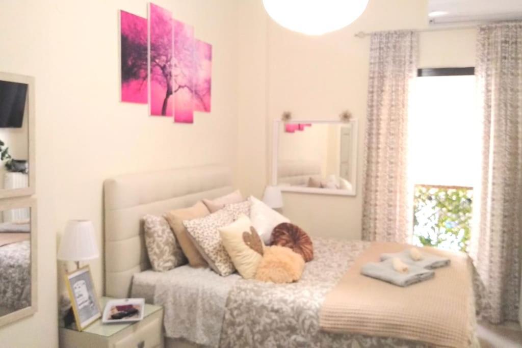 Apartment Theano's Cozy & Quiet Lux Flat - Wifi & Full Amenities Patras