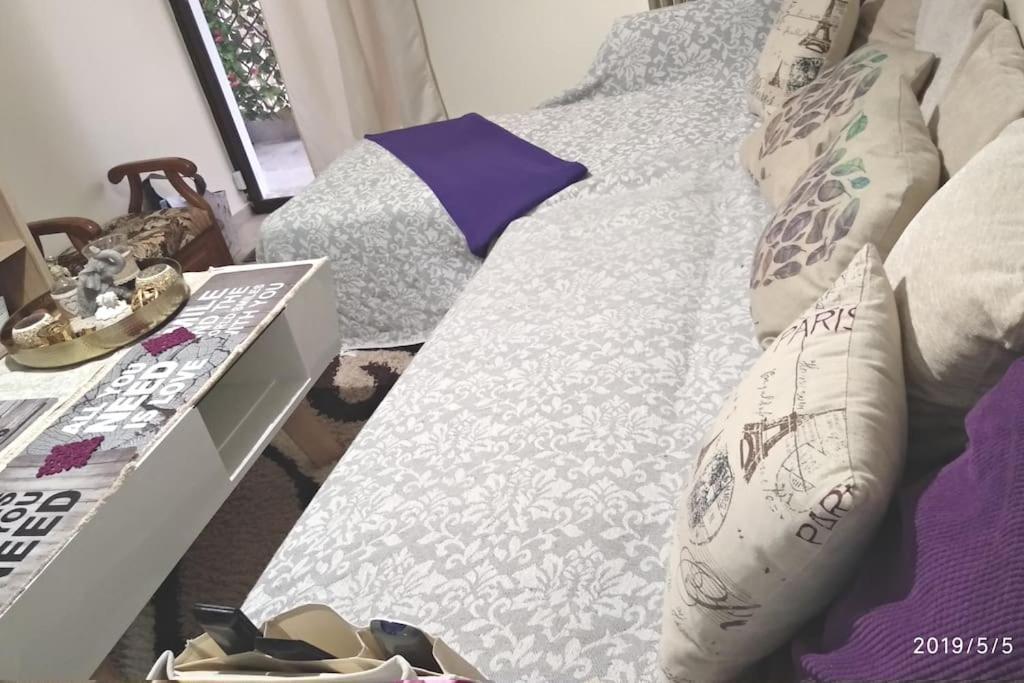Apartment Theano's Cozy & Quiet Lux Flat - Wifi & Full Amenities