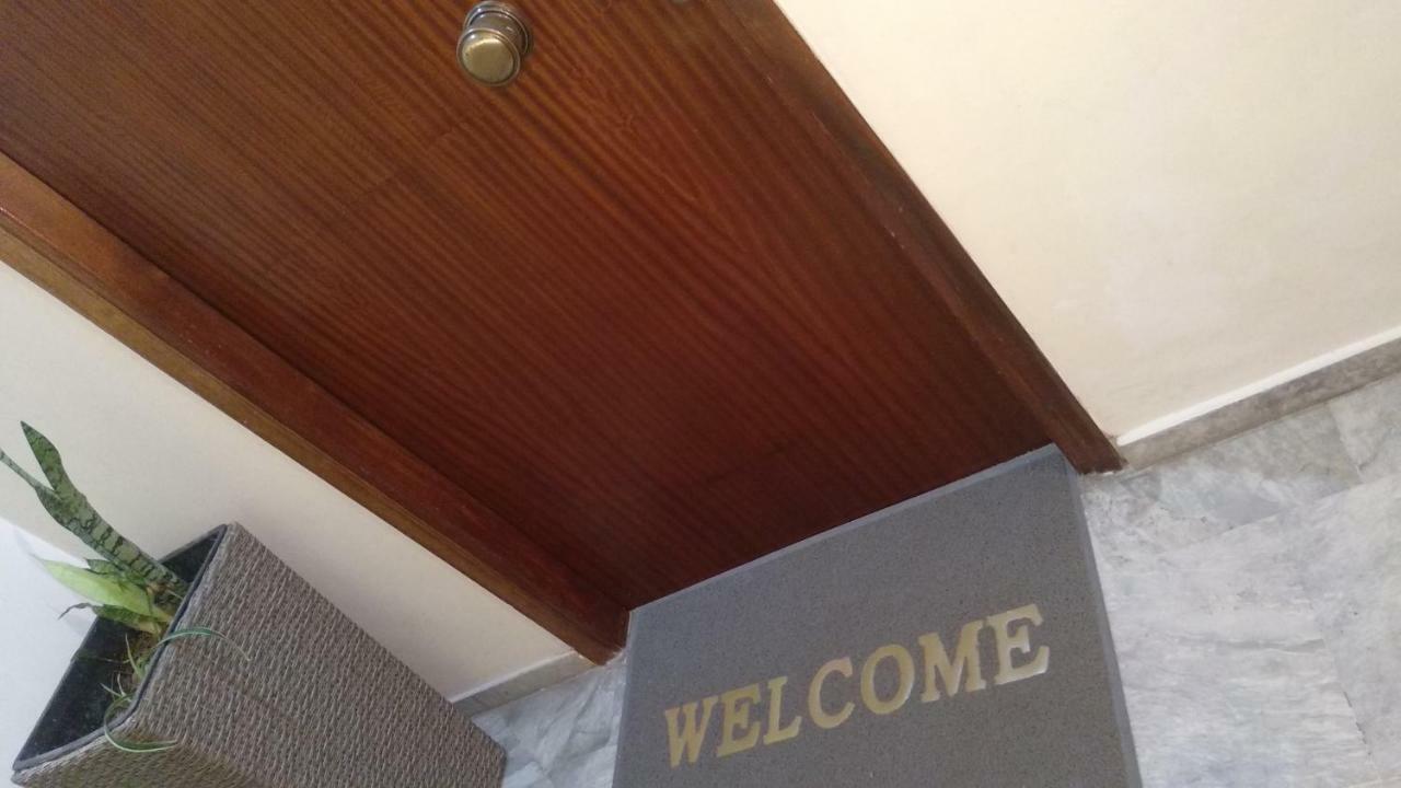Theano's Cozy & Quiet Lux Flat - Wifi & Full Amenities * Patras